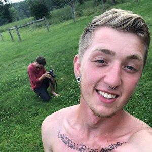 Meet your Posher, Aaron